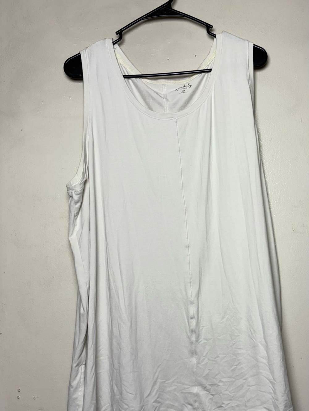 Wonderly White Scoop Neck Tank
